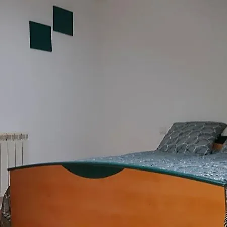Les Hauts De Bed and Breakfast Proisy